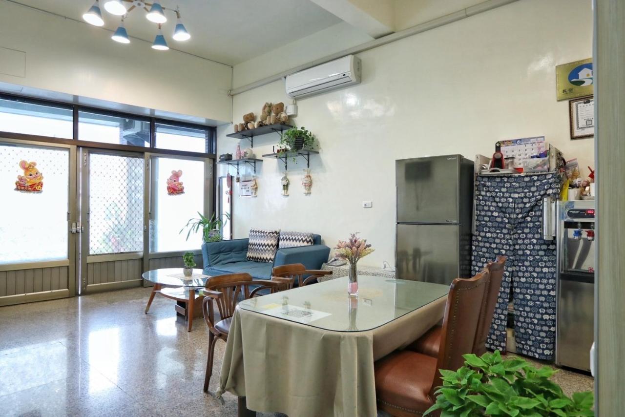 Wanghong Homestay Hengchun Exterior photo